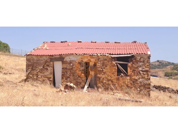 Image No.4-3 Bed Farmhouse for sale