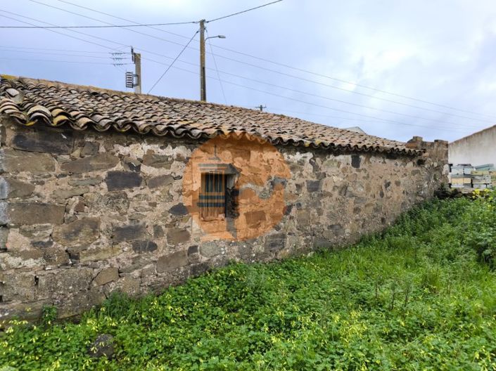 Image No.17-1 Bed House for sale