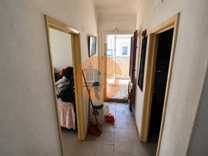 Image No.15-3 Bed House for sale