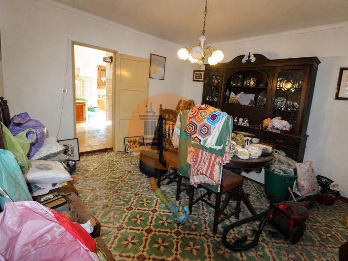 Image No.9-3 Bed House for sale