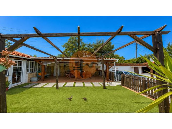 Image No.14-5 Bed Farmhouse for sale