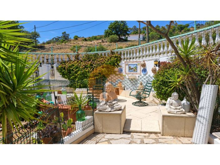 Image No.26-3 Bed House for sale