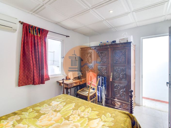 Image No.31-1 Bed House for sale
