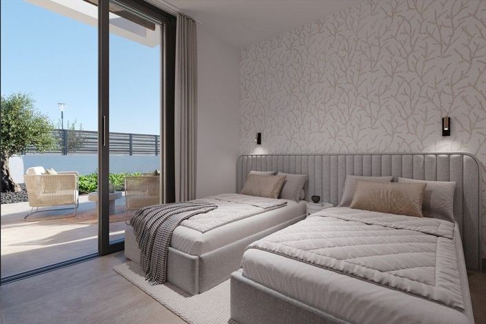 Image No.8-3 Bed House for sale