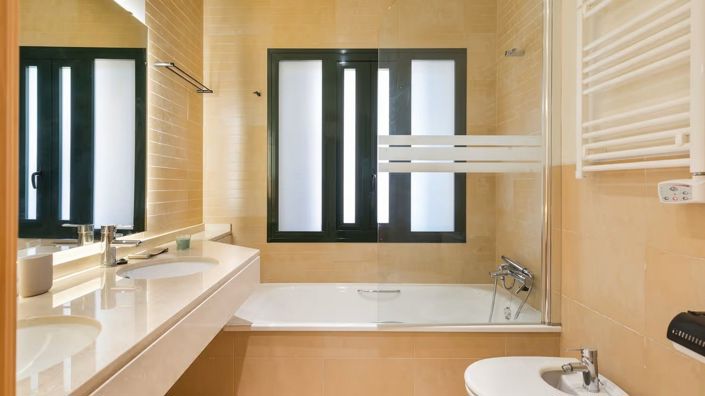 Image No.11-2 Bed Apartment for sale