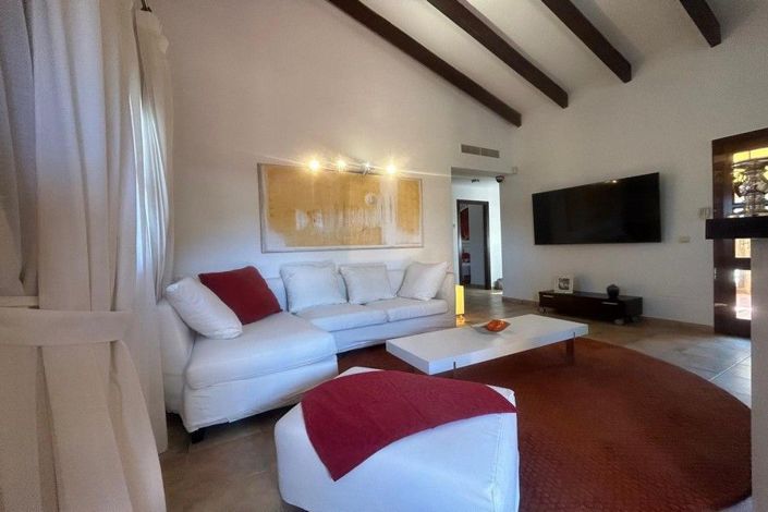 Image No.32-3 Bed House for sale