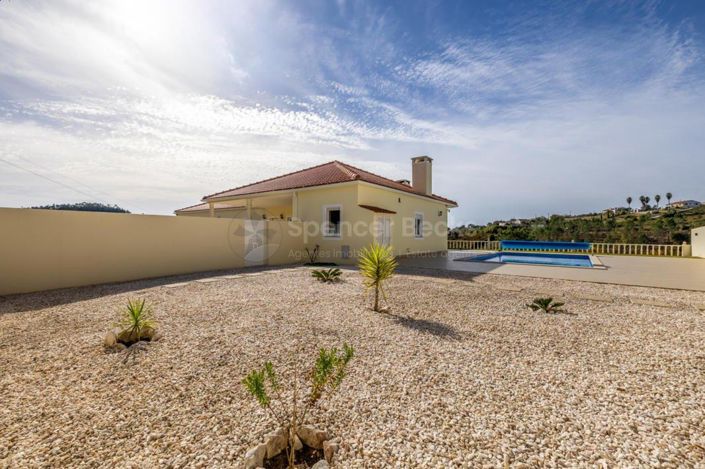Image No.29-3 Bed House for sale