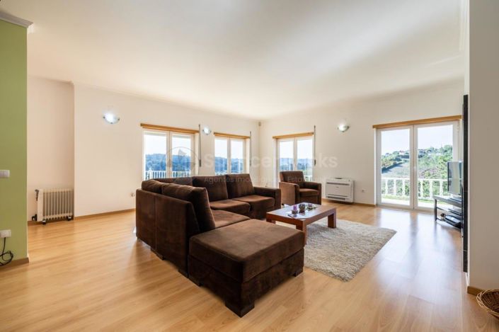 Image No.3-3 Bed House for sale