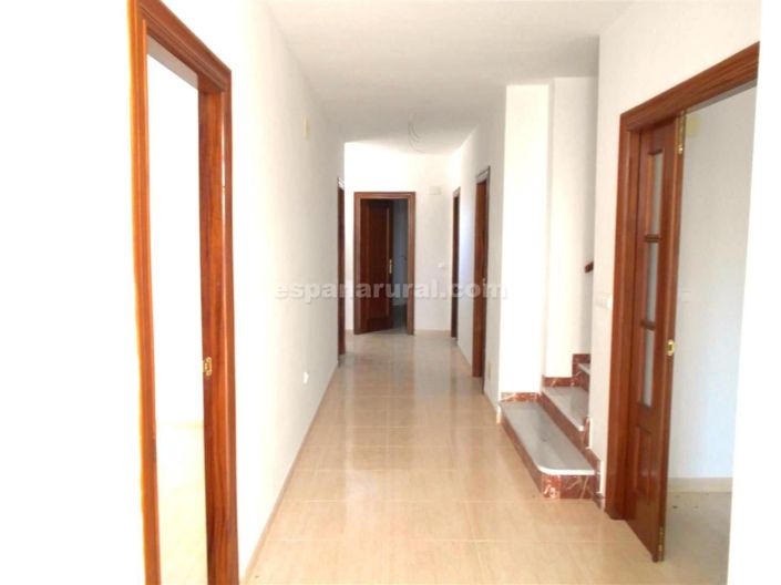 Image No.2-Villa de 4 chambres à vendre à Oria