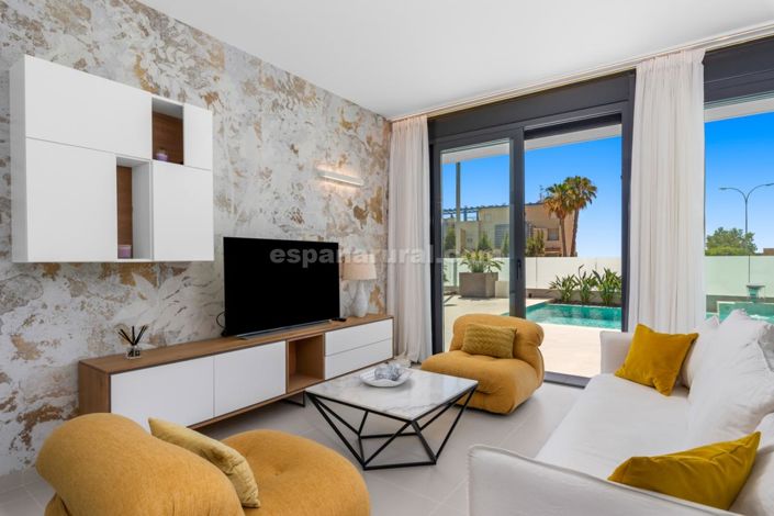 Image No.3-Villa de 4 chambres à vendre à Dehesa de Campoamor