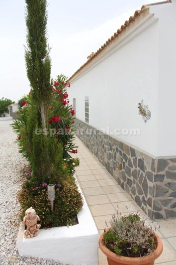 Image No.19-3 Bed Villa for sale