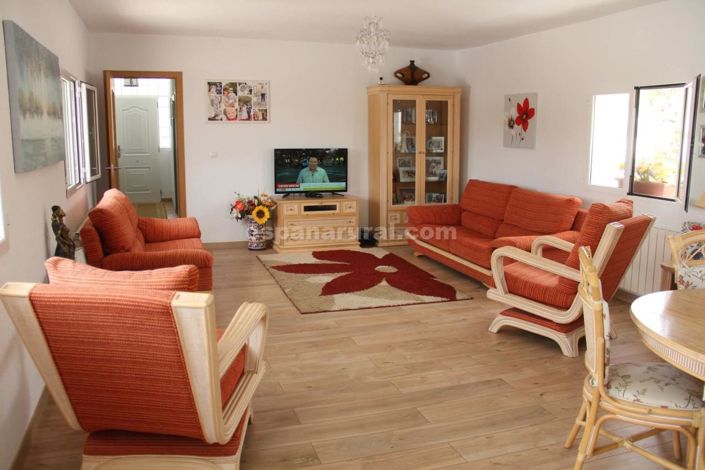 Image No.3-3 Bed Villa for sale