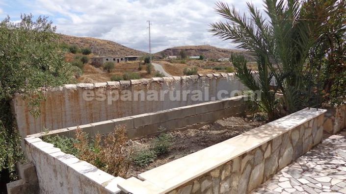 Image No.19-6 Bed Country House for sale