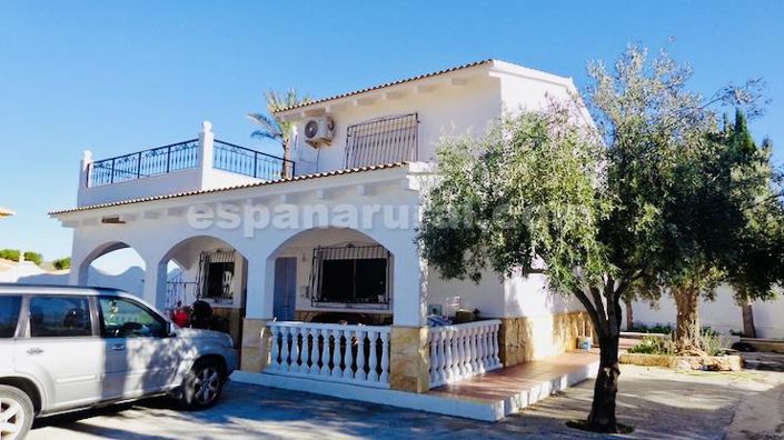 Image No.2-Villa de 4 chambres à vendre à Cantoria