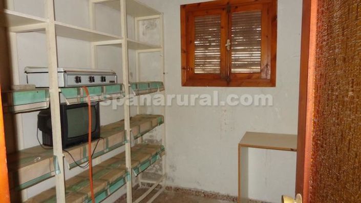 Image No.14-9 Bed Apartment for sale