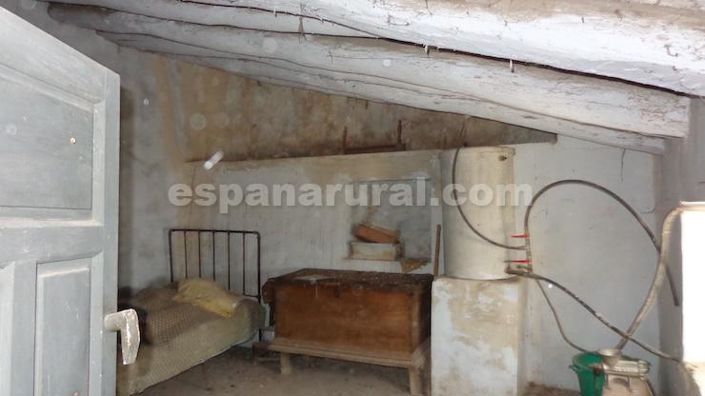 Image No.20-3 Bed Country House for sale