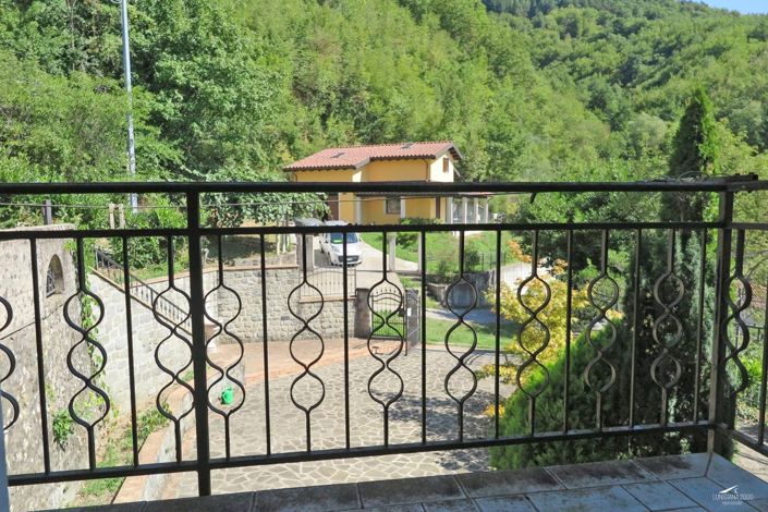 Image No.8-Propriété de 2 chambres à vendre à Bagnone