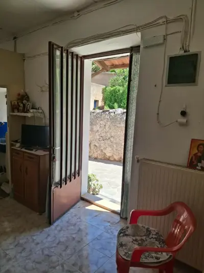 Image No.2-Maison de 1 chambre à vendre à Neapoli