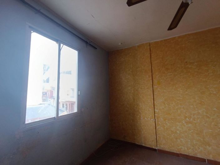 Image No.11-3 Bed Flat for sale