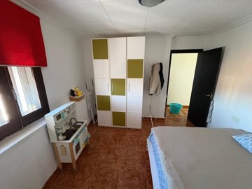 7342592015556832foto619263