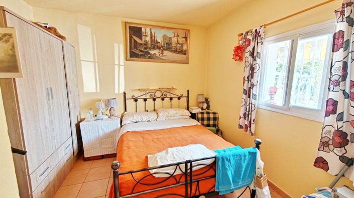 Image No.21-2 Bed Country House for sale