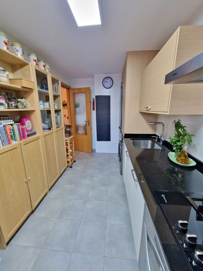 Image No.11-3 Bed Apartment for sale