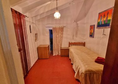 qeffxsn7z2din20between20room