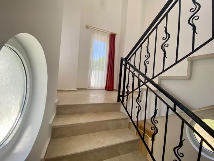 Image No.16-3 Bed Villa / Detached for sale