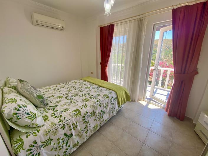 Image No.18-3 Bed Villa / Detached for sale