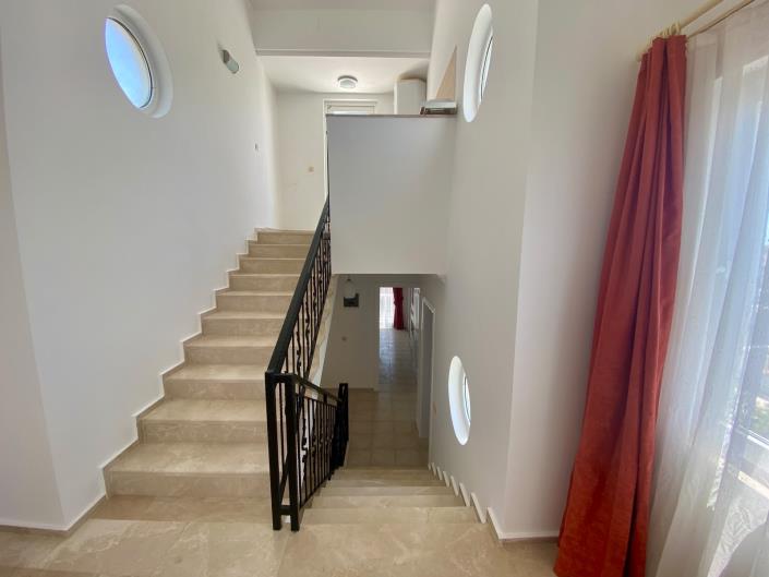 Image No.33-3 Bed Villa / Detached for sale