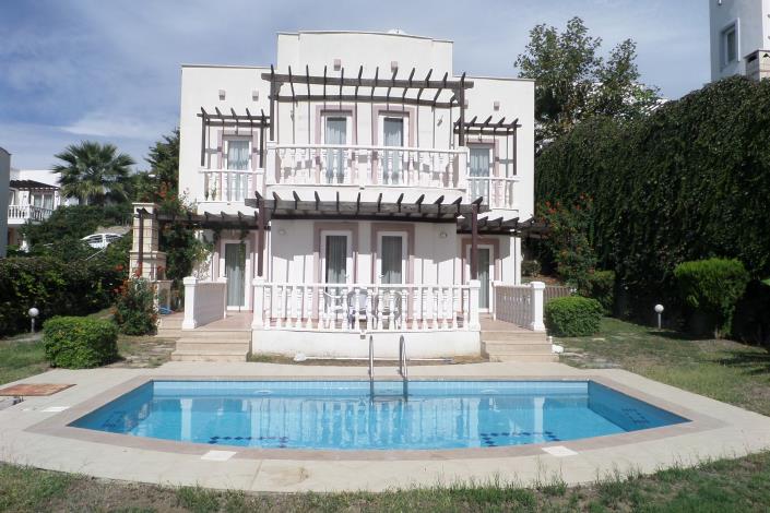 Image No.47-3 Bed Villa / Detached for sale