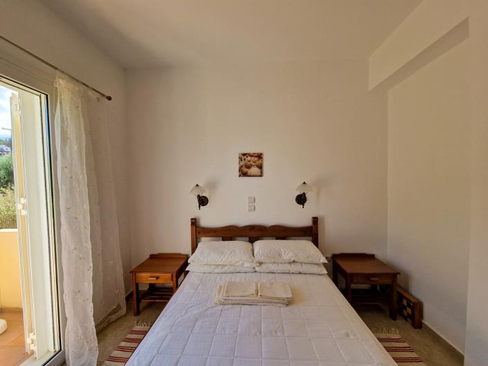 Image No.25-2 Bed House for sale
