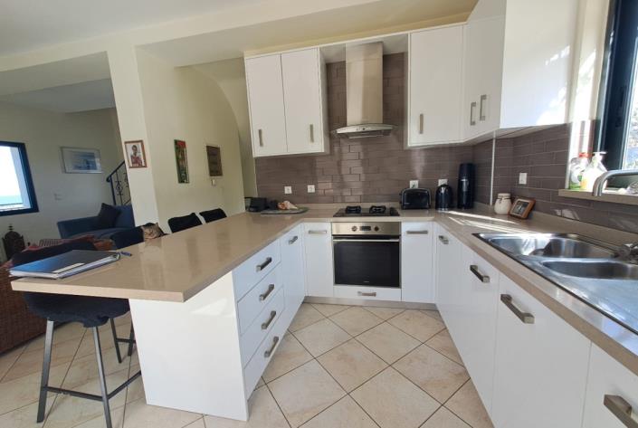 Image No.12-3 Bed Villa for sale
