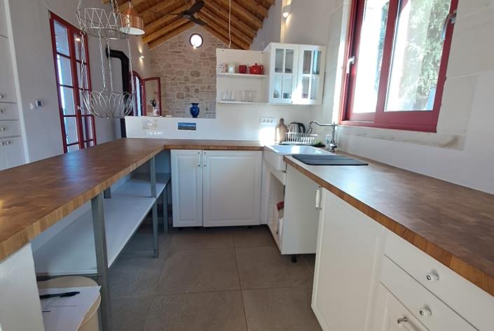 Image No.14-2 Bed House for sale