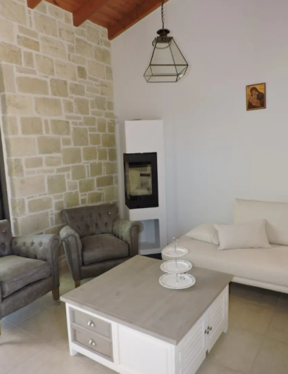 Image No.8-2 Bed Villa for sale