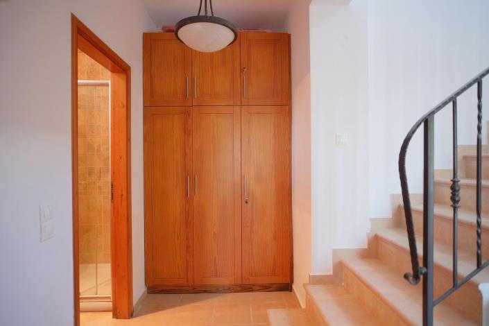 Image No.22-2 Bed House for sale