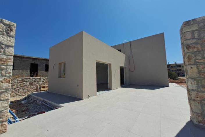 Image No.3-3 Bed Villa for sale