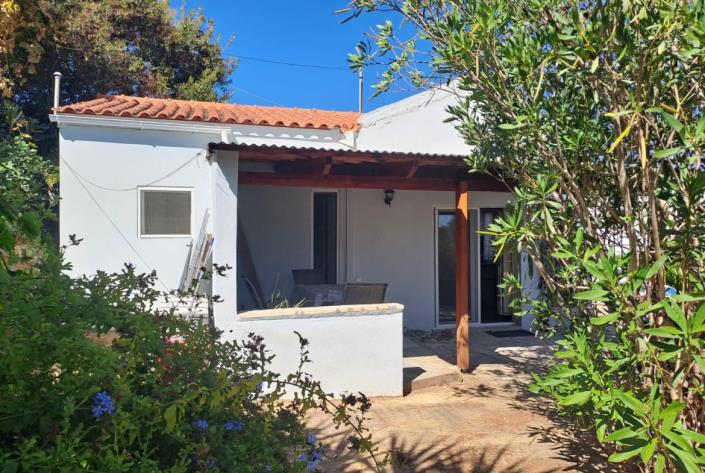 Image No.3-1 Bed House for sale