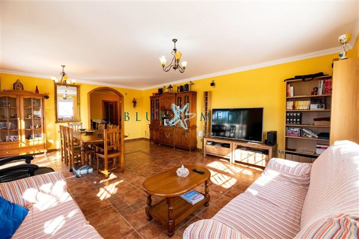 Image No.23-4 Bed Country House for sale