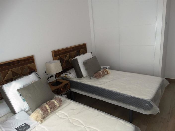 Image No.9-3 Bed Villa for sale