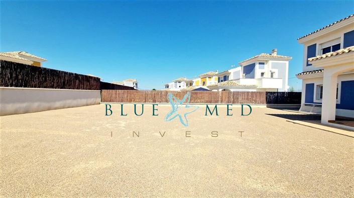 Image No.22-3 Bed Villa for sale