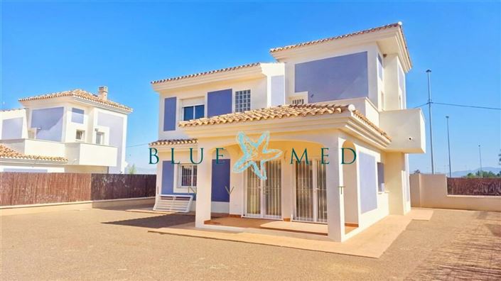Image No.6-3 Bed Villa for sale