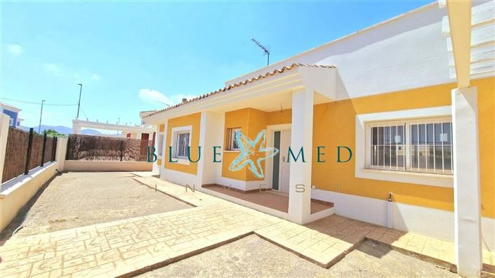 Image No.7-3 Bed Villa for sale