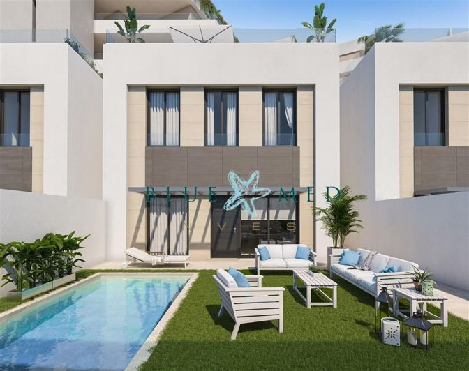 Image No.2-4 Bed Villa for sale