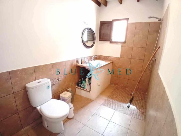 Image No.38-6 Bed Country House for sale