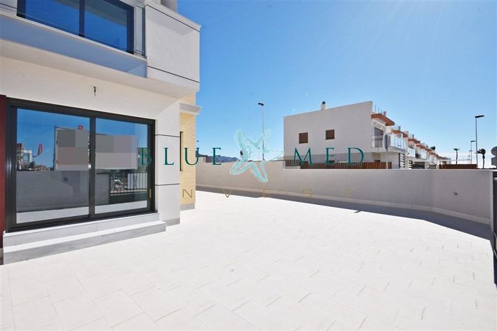 Image No.37-3 Bed Villa for sale