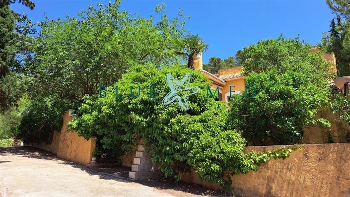 Image No.11-5 Bed Country House for sale