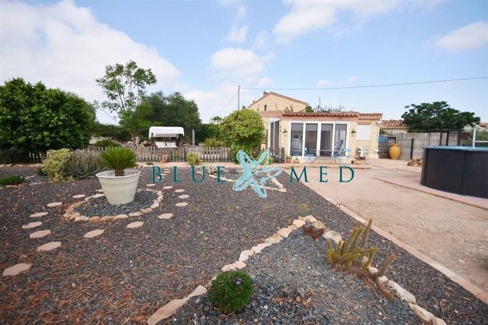 Image No.27-3 Bed Country House for sale