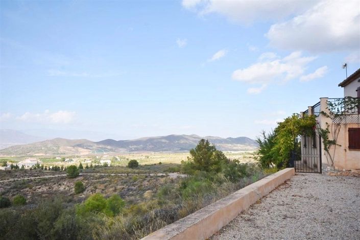 Image No.7-3 Bed Villa for sale