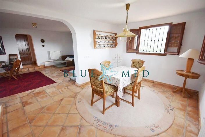 Image No.15-4 Bed Villa for sale